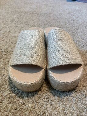 T.J.Maxx Beige Woven Platform Slide Sandals